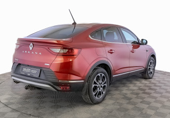 Подержанный автомобиль Renault Arkana 2019 года (5 фото)