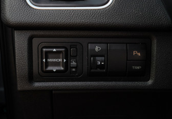 Подержанный автомобиль Geely Emgrand X7 2020 года (21 фото)