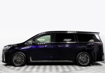 Подержанный автомобиль Voyah Dream 2023 года (6 фото)