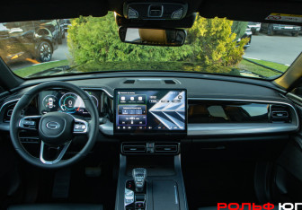 Новый GAC GS8 2025 (10 фото)