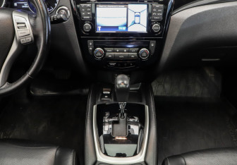 Подержанный автомобиль Nissan Qashqai 2018 года (9 фото)
