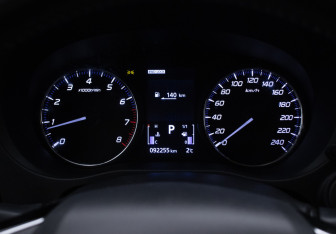 Подержанный автомобиль Mitsubishi Outlander 2019 года (12 фото)