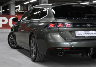 Подержанный автомобиль Peugeot 508 Wagon 2019 года (23 фото)