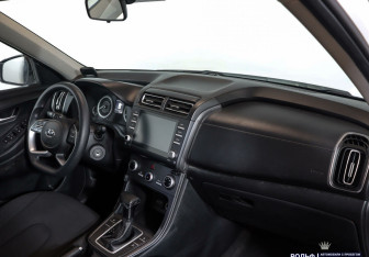 Подержанный автомобиль Hyundai Creta 2021 года (5 фото)