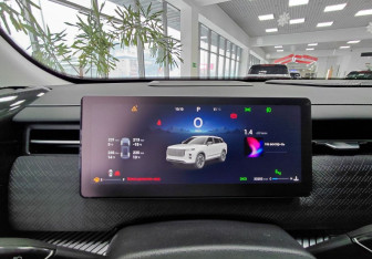 Подержанный автомобиль Jaecoo J7 2023 года (11 фото)