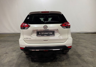 Подержанный автомобиль Nissan X-Trail 2019 года (5 фото)