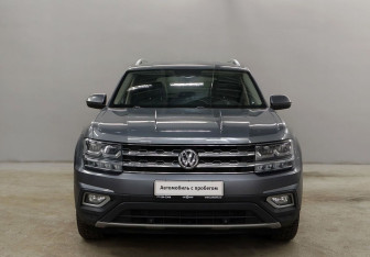 Подержанный автомобиль Volkswagen Teramont 2019 года (2 фото)