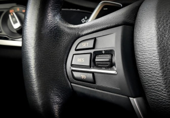 Подержанный автомобиль BMW X4 2018 года (29 фото)