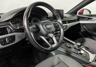 Подержанный автомобиль Audi A4 Wagon 2016 года (13 фото)