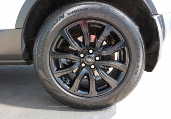 Подержанный автомобиль Land Rover Range Rover Evoque 2018 года (22 фото)