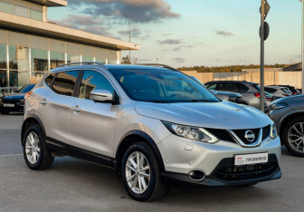 Подержанный автомобиль Nissan Qashqai 2018 года (3 фото)