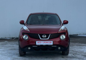 Подержанный автомобиль Nissan Juke 2011 года (2 фото)
