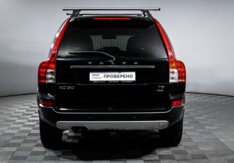 Подержанный автомобиль Volvo XC90 2011 года (6 фото)