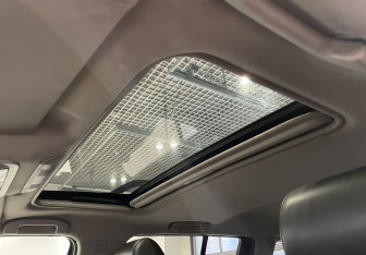 Подержанный автомобиль Nissan Pathfinder 2007 года (22 фото)