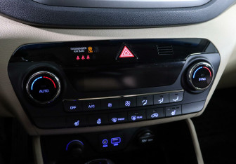 Подержанный автомобиль Hyundai Tucson 2018 года (14 фото)