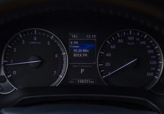 Подержанный автомобиль Lexus RX 2017 года (12 фото)