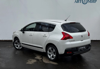Подержанный автомобиль Peugeot 3008 2011 года (6 фото)