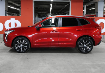 Подержанный автомобиль Haval Jolion 2023 года (8 фото)