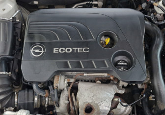 Подержанный автомобиль Opel Insignia Wagon 2014 года (9 фото)