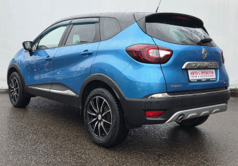 Подержанный автомобиль Renault Kaptur 2017 года (7 фото)