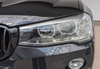 Подержанный автомобиль BMW X4 2017 года (11 фото)