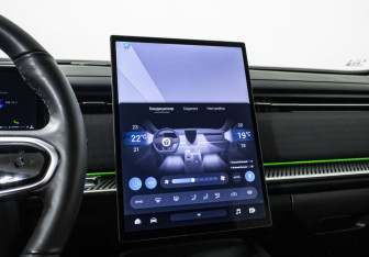 Подержанный автомобиль Jaecoo J7 2023 года (18 фото)