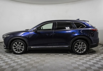 Подержанный автомобиль Mazda CX-9 2017 года (8 фото)