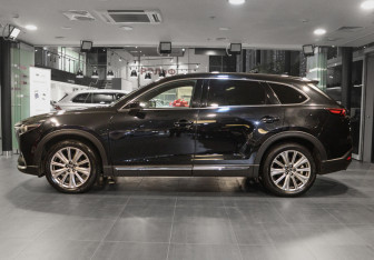 Подержанный автомобиль Mazda CX-9 2021 года (5 фото)