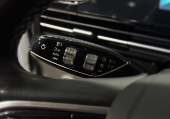 Подержанный автомобиль Omoda C5 2022 года (19 фото)