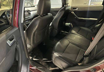 Подержанный автомобиль Lifan X70 2018 года (9 фото)