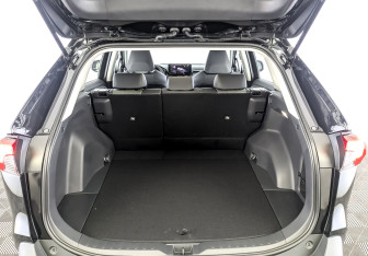 Новый Toyota RAV4 2025 (8 фото)