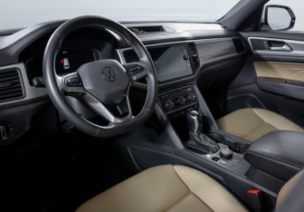 Подержанный автомобиль Volkswagen Atlas 2021 года (14 фото)