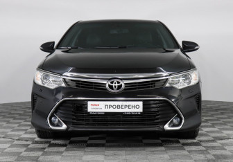 Подержанный автомобиль Toyota Camry Sedan 2015 года (2 фото)