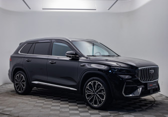 Подержанный автомобиль Geely Monjaro 2026 года (7 фото)