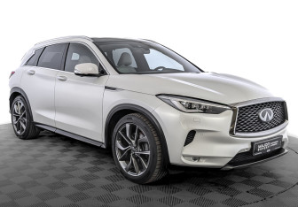 Подержанный автомобиль Infiniti QX50 2021 года (3 фото)