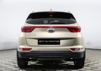 Подержанный автомобиль Kia Sportage 2016 года (4 фото)