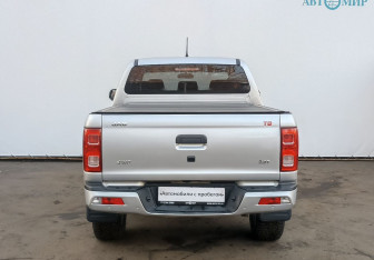 Подержанный автомобиль JAC T8 2023 года (6 фото)