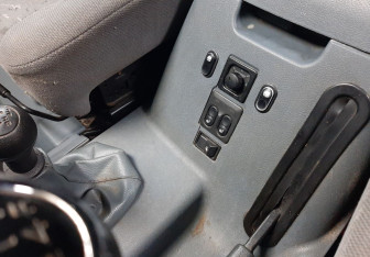 Подержанный автомобиль УАЗ Patriot 2012 года (15 фото)