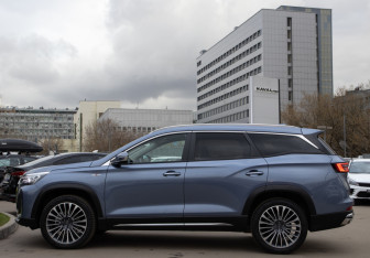 Подержанный автомобиль Jetour X90 2024 года (6 фото)