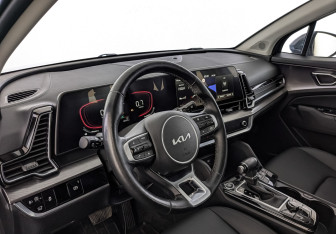 Подержанный автомобиль Kia Sportage 2024 года (15 фото)