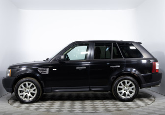 Подержанный автомобиль Land Rover Range Rover Sport 2008 года (8 фото)