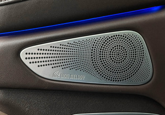 Подержанный автомобиль Exeed VX 2023 года (17 фото)