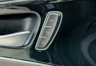 Подержанный автомобиль Kia Sorento 2018 года (22 фото)
