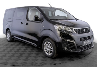 Подержанный автомобиль Peugeot Traveller 2021 года (3 фото)