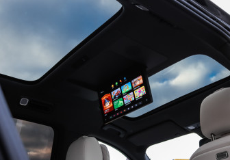 Подержанный автомобиль LiXiang L9 2023 года (20 фото)