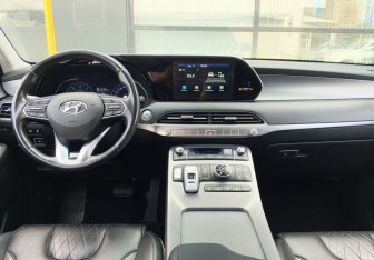 Подержанный автомобиль Hyundai Palisade 2019 года (14 фото)