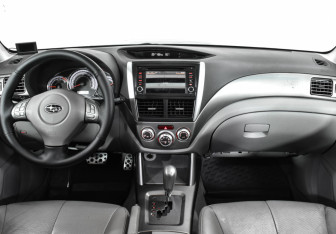 Подержанный автомобиль Subaru Forester Suv 2008 года (20 фото)