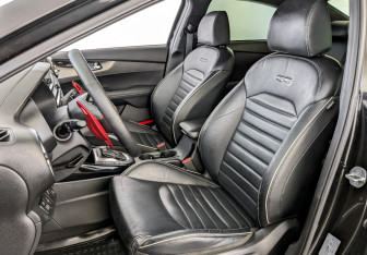 Подержанный автомобиль Kia Cerato Sedan 2021 года (21 фото)