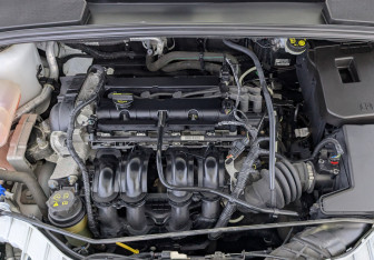 Подержанный автомобиль Ford Focus Hatchback 2017 года (9 фото)