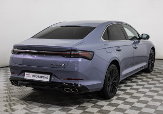 Подержанный автомобиль Geely Preface 2024 года (5 фото)